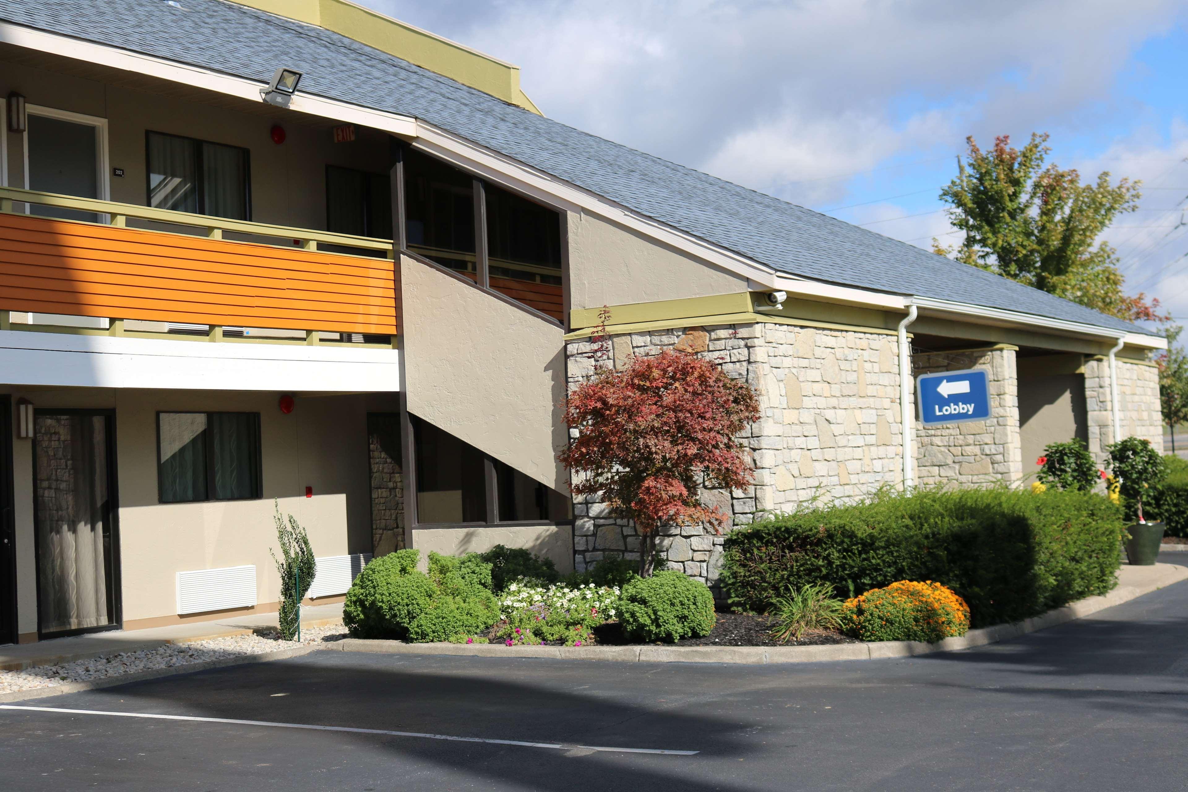 Best Western Clermont Hotel Cincinnati Exterior photo